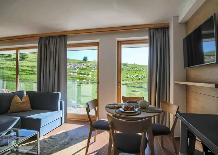 Bachledzki Wierch, Διαμέρισμα *