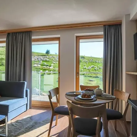 Bachledzki Wierch, Appartement *